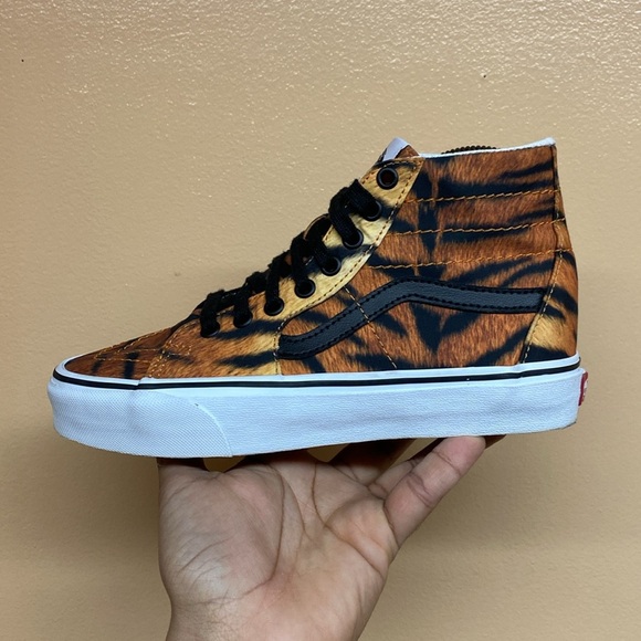 Vans Sk8 HI “Tiger Print” - Picture 11 of 16